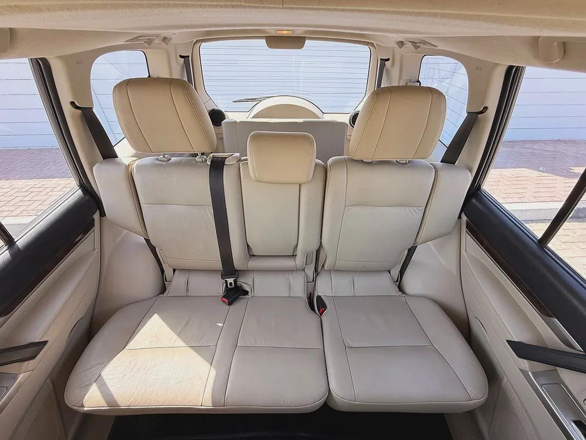 Mitsubishi Pajero GLS V6 3.8 Full Options 7 Seater 2014 Model GCC Specs With Partial Service History-17-17