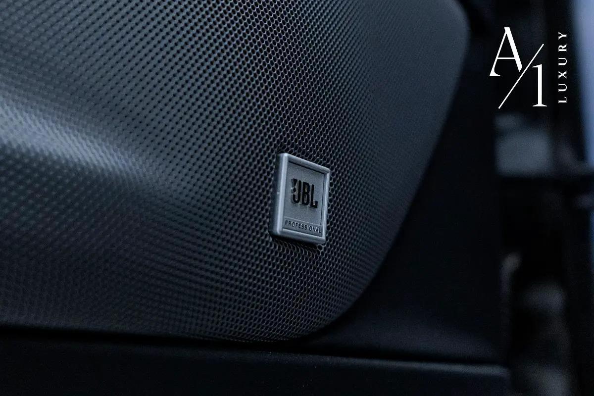 2017 Ferrari GTC4Lusso T Hatchback, Full Service History, GCC Spec-10-10