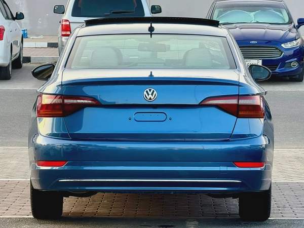 Volkswagen Jetta, 2019 American specs, fully loaded, in excellent condition.