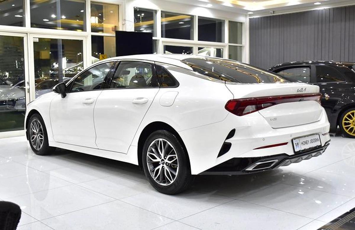 KIA K5 ( 2023 Model ) in White Color GCC Specs-8-8