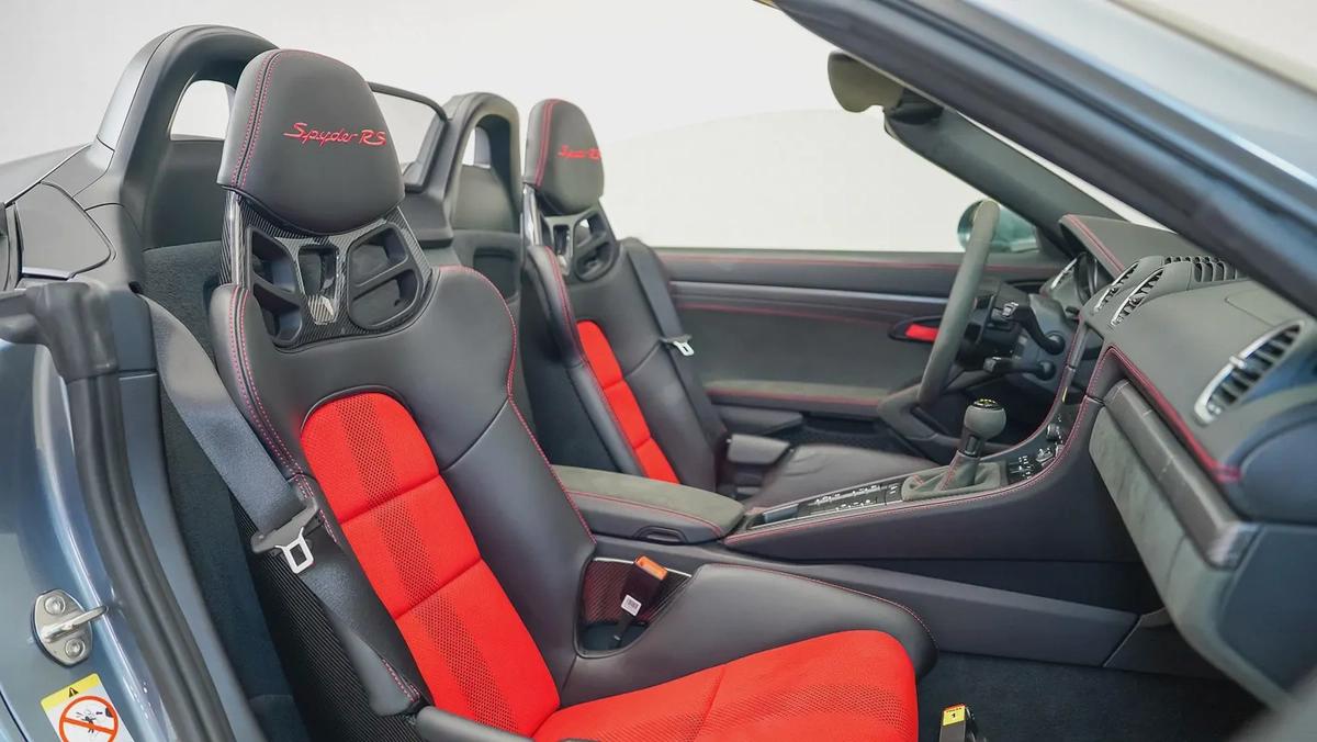 Special Offer | AED 9,237 PM | GCC, Low KM | 718 Spyder RS-5-5