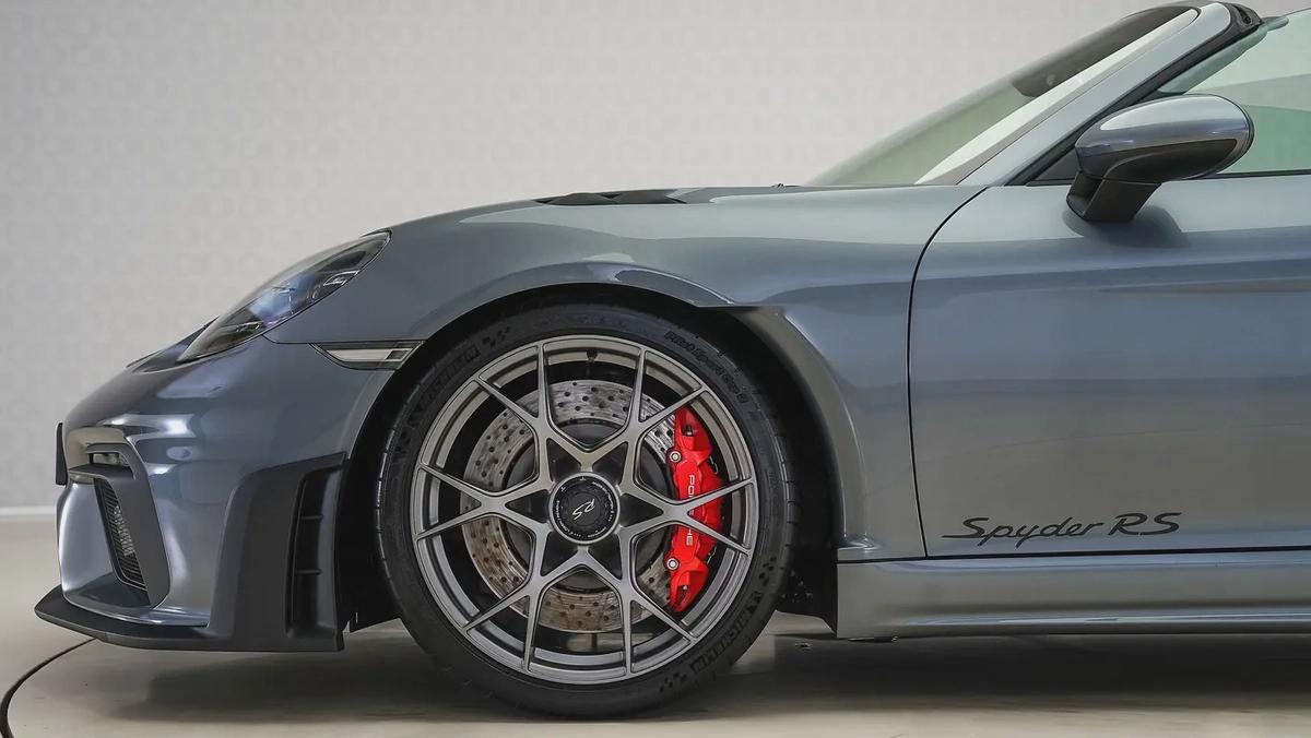 Special Offer | AED 9,237 PM | GCC, Low KM | 718 Spyder RS-11-11
