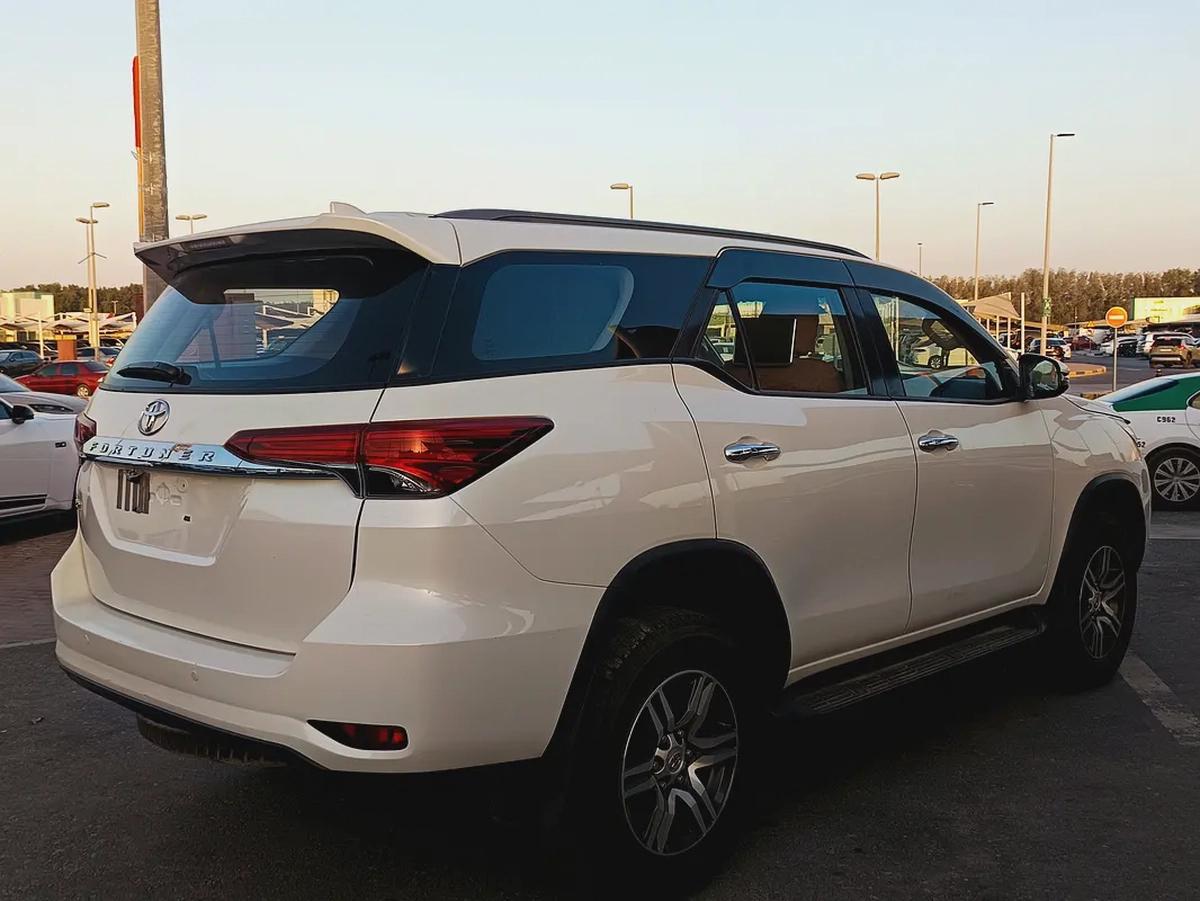 Toyota Fortuner GXR 2019 GCC Specs-4-4