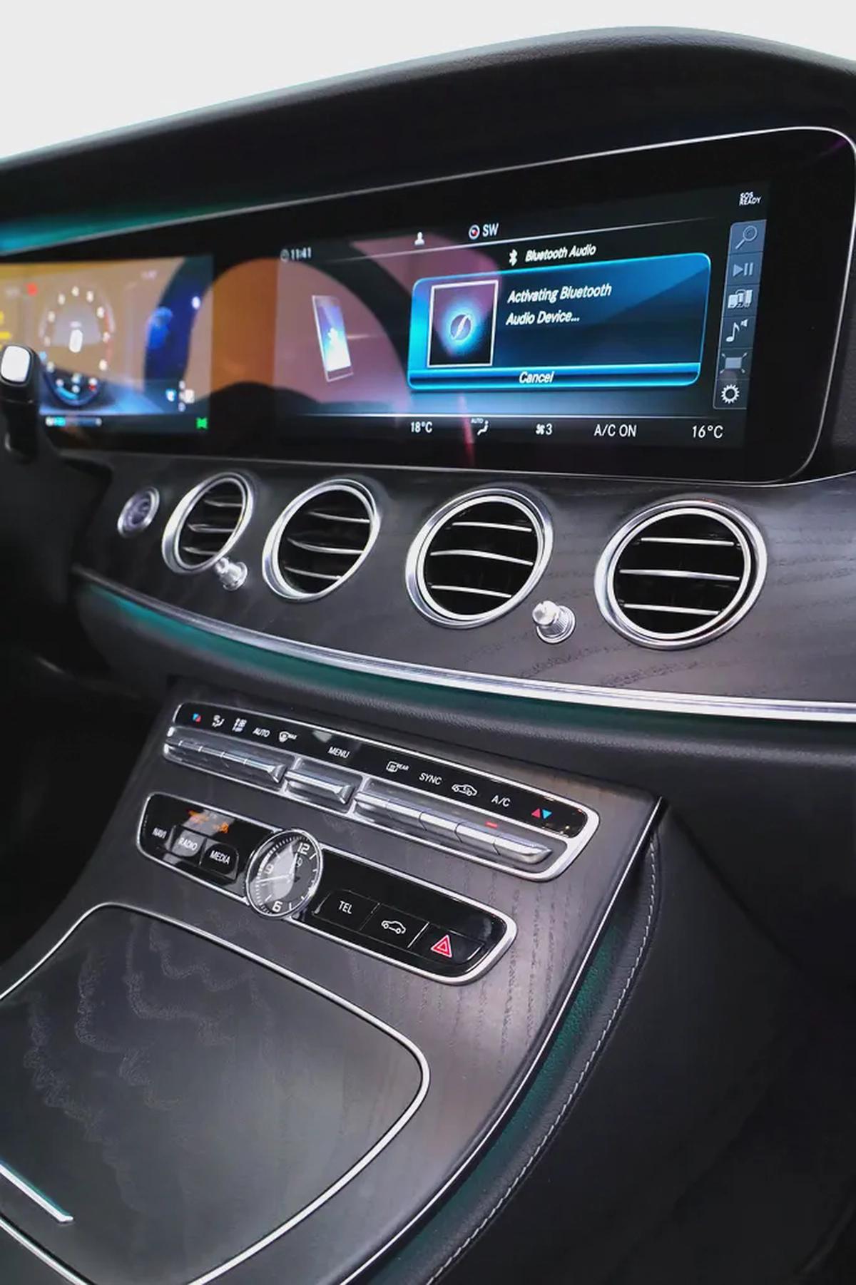 MERCEDES BENZ E450 4MATIC CLEAN TITLE-8-8