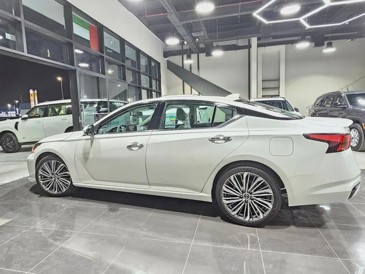 NISSAN ALTIMA SV 2.5L 2026YM بسعر خرااافي نيسان التيما اس في-4-4