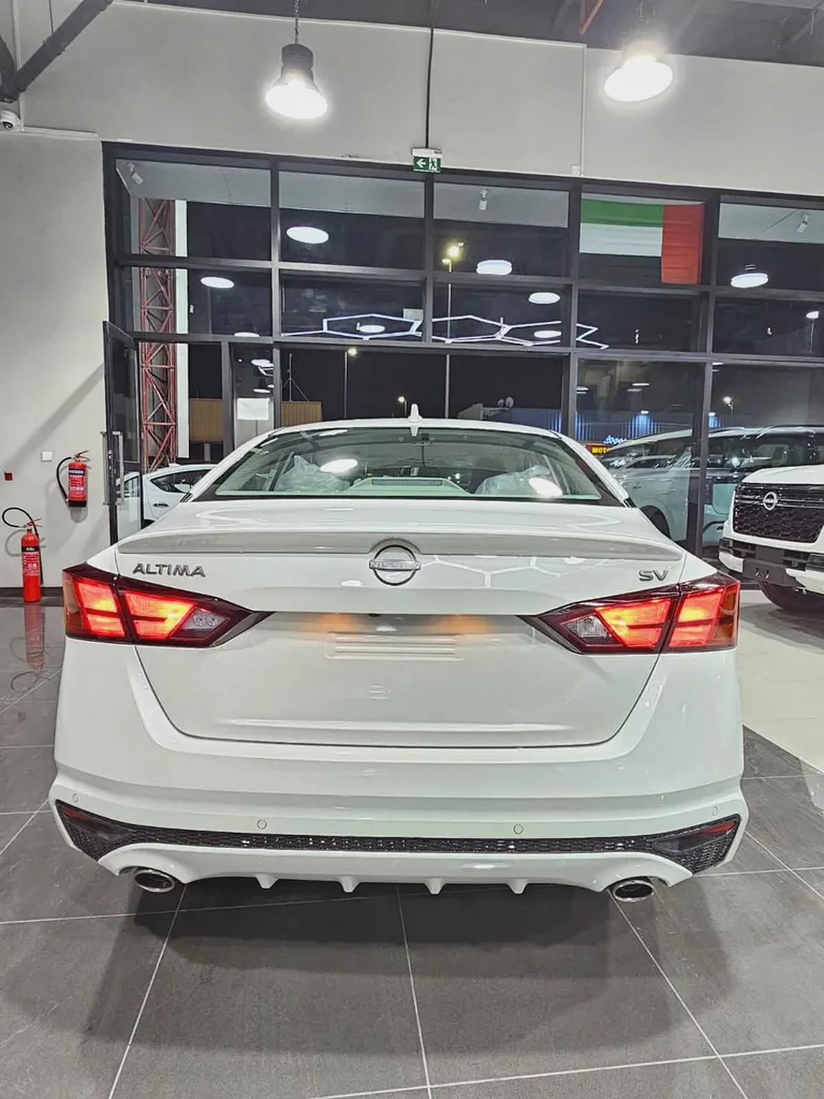 NISSAN ALTIMA SV 2.5L 2026YM بسعر خرااافي نيسان التيما اس في-5-5