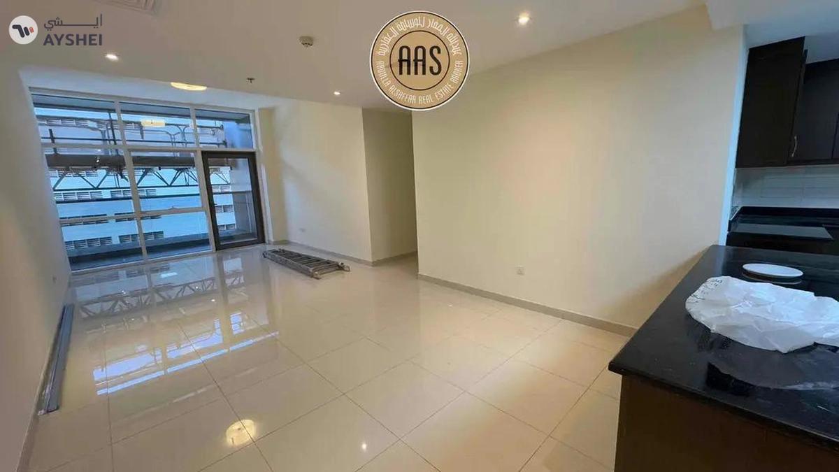 nice office spacious 2bhk in sheikh zayad road rent only 119k-9-9