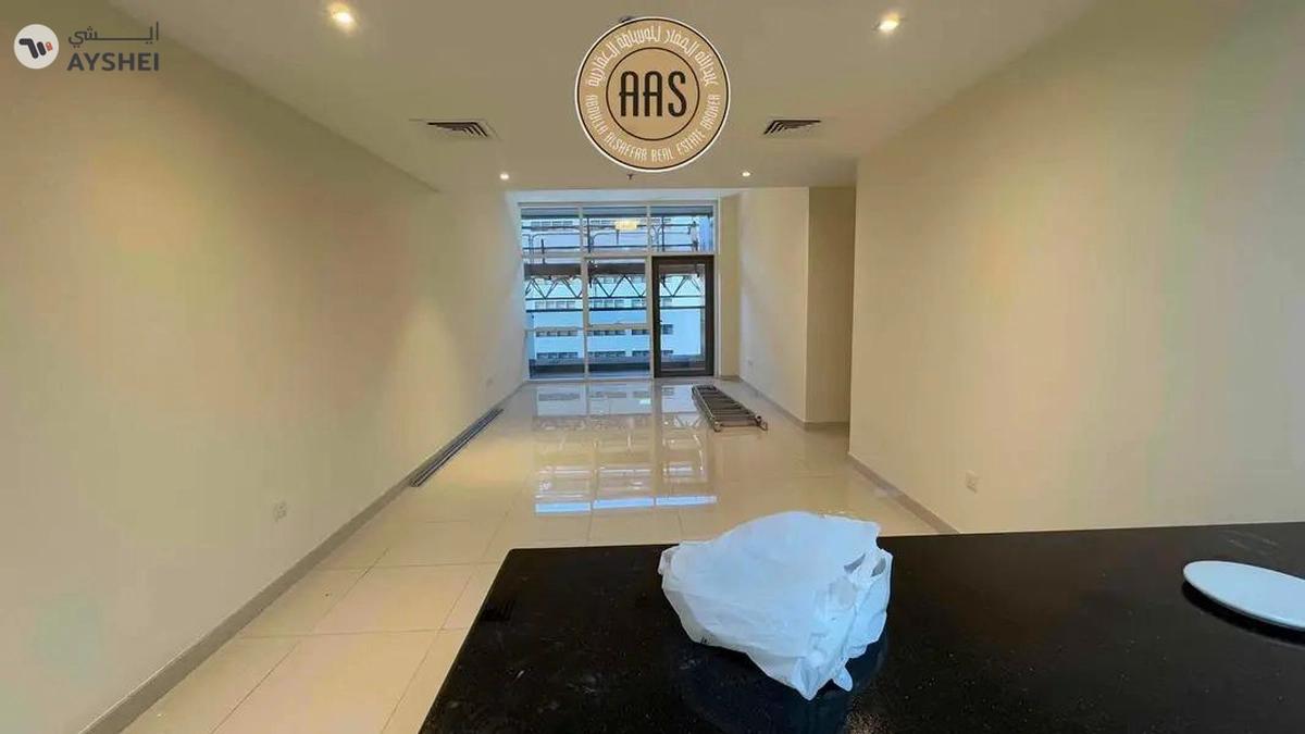 nice office spacious 2bhk in sheikh zayad road rent only 119k-1-landscape