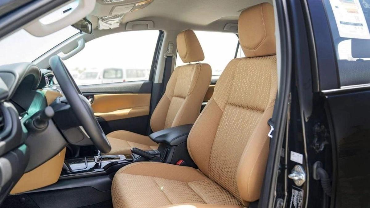 Toyota Fortuner FORTUNER 2.7L BLACK-16-16