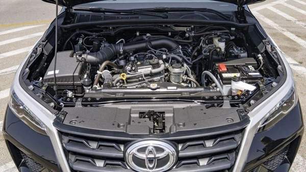 Toyota Fortuner FORTUNER 2.7L BLACK