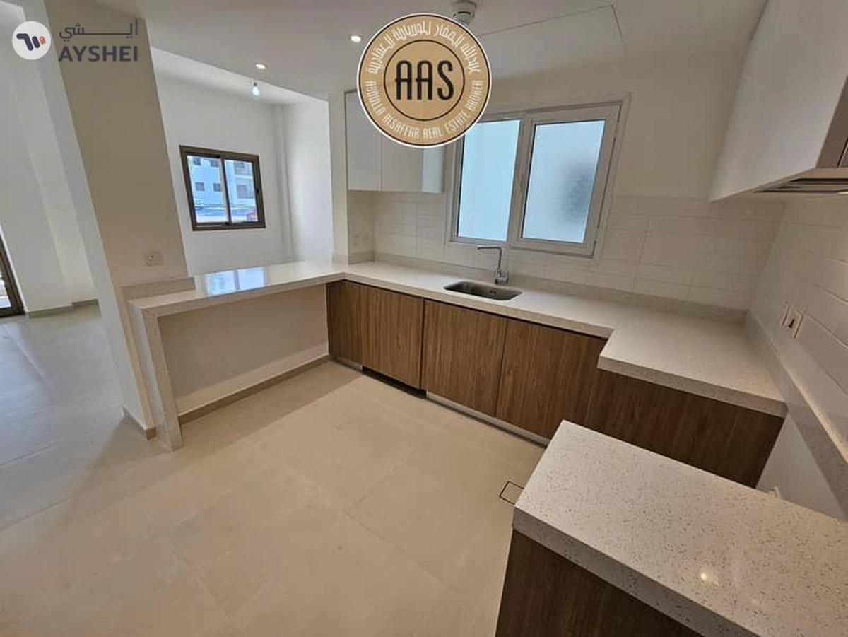 One Month Free Luxury 2-BHK With Park View Close to Metro-14-14