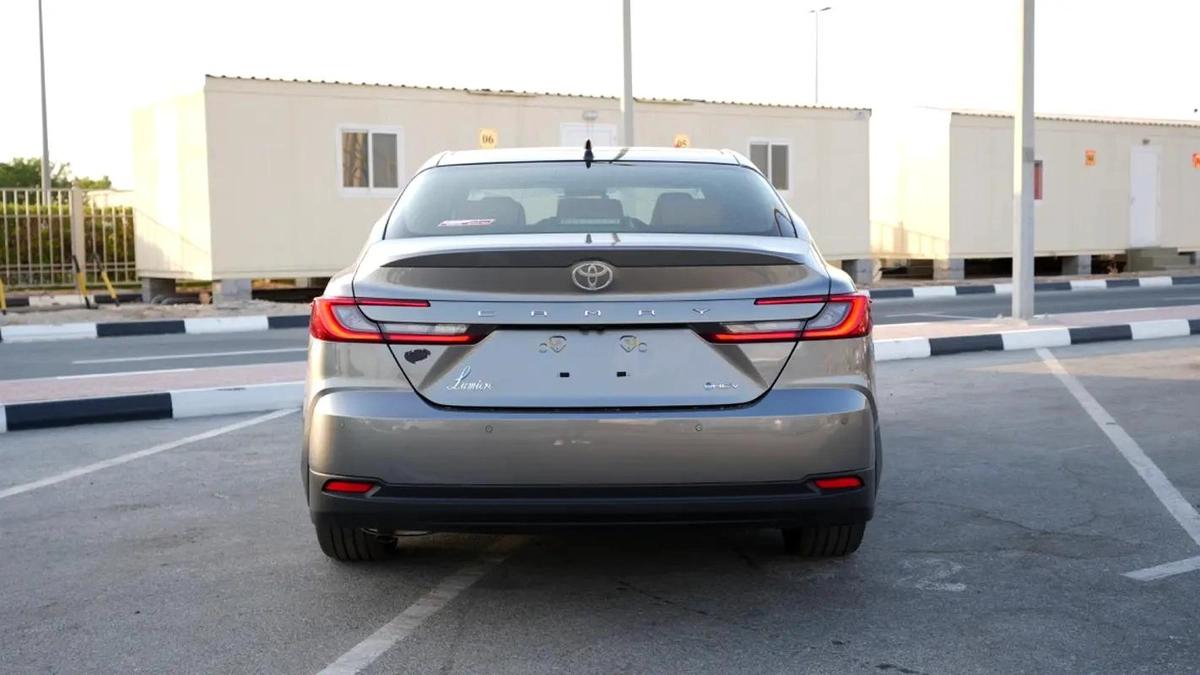 2025 TOYOTA CAMRY LUMIER 2.5L HYBRID FULL OPTION-19-19