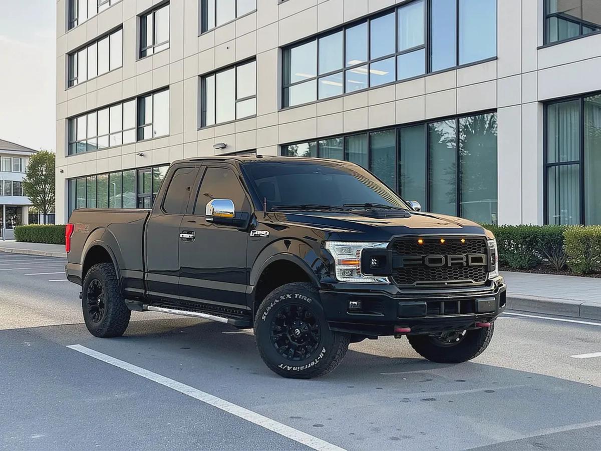 AED 1,440 P.M | FORD | F150 | LARIAT | GCC | FULL SERVICE HISTORY | ORIGINAL PAINT | 0% DOWNPAYMENT-2-2