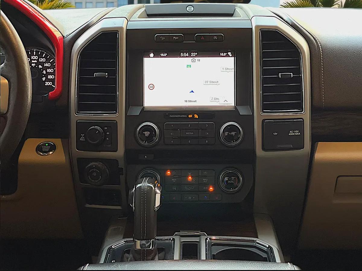 AED 1,440 P.M | FORD | F150 | LARIAT | GCC | FULL SERVICE HISTORY | ORIGINAL PAINT | 0% DOWNPAYMENT-12-12