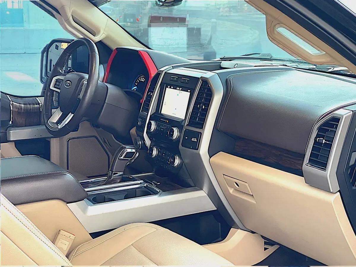 AED 1,440 P.M | FORD | F150 | LARIAT | GCC | FULL SERVICE HISTORY | ORIGINAL PAINT | 0% DOWNPAYMENT-15-15