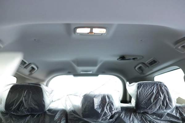 MITSUBISHI PAJERO SPORT 2.5L 4WD A/T 7 SEATER MID OPTION (MY 2023)