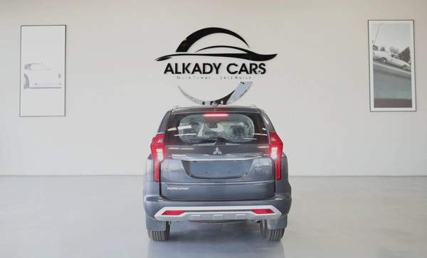 MITSUBISHI PAJERO SPORT 2.5L 4WD A/T 7 SEATER MID OPTION (MY 2023)