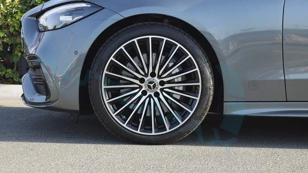2026 Mercedes-Benz C200 AMG Premium EQ Boost RWD GCC 0Km With 2 Years Unlimited Mileage Warranty