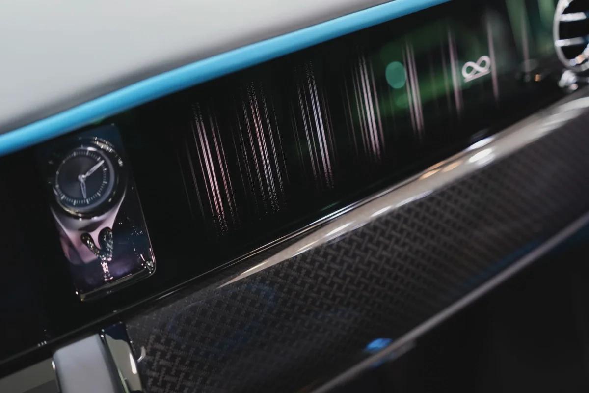 Rolls-Royce Cullinan Black Badge Series II-10-10