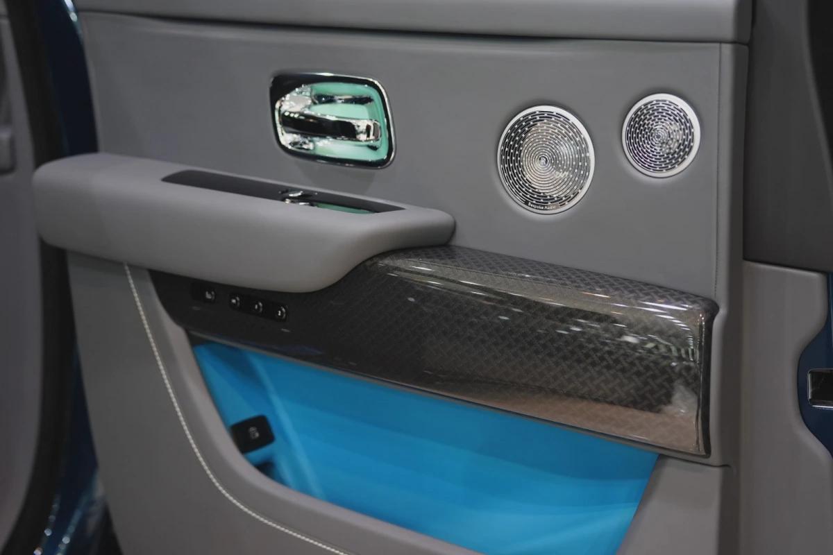 Rolls-Royce Cullinan Black Badge Series II-1-1