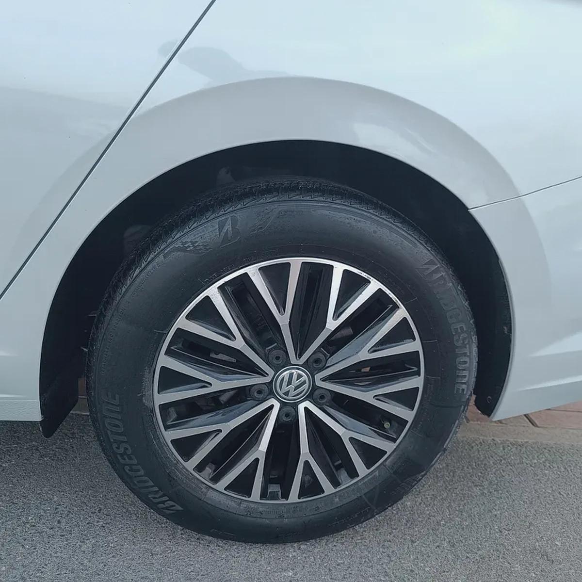 2019 Volkswagen Jetta SEL - American Specs-16-16