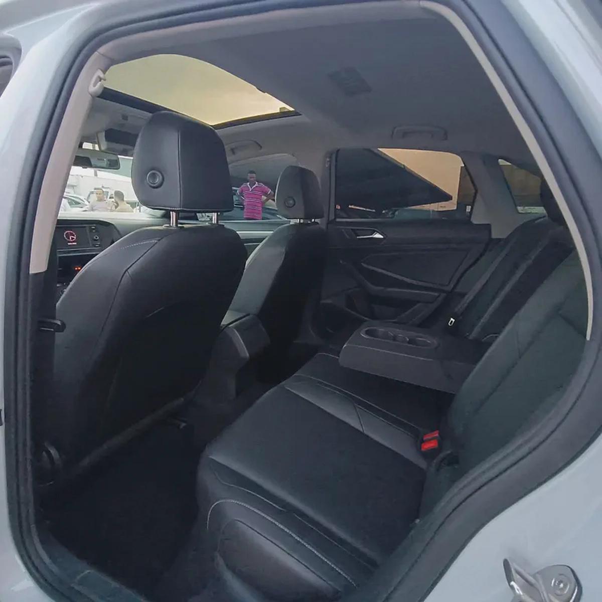 2019 Volkswagen Jetta SEL - American Specs-17-17