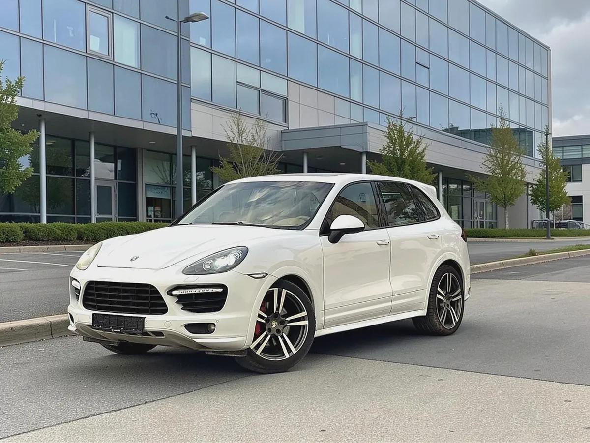 Porsche Cayenne GTS 2013 - GCC Specs-0-0
