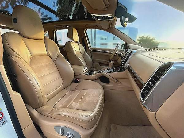 Porsche Cayenne GTS 2013 - GCC Specs