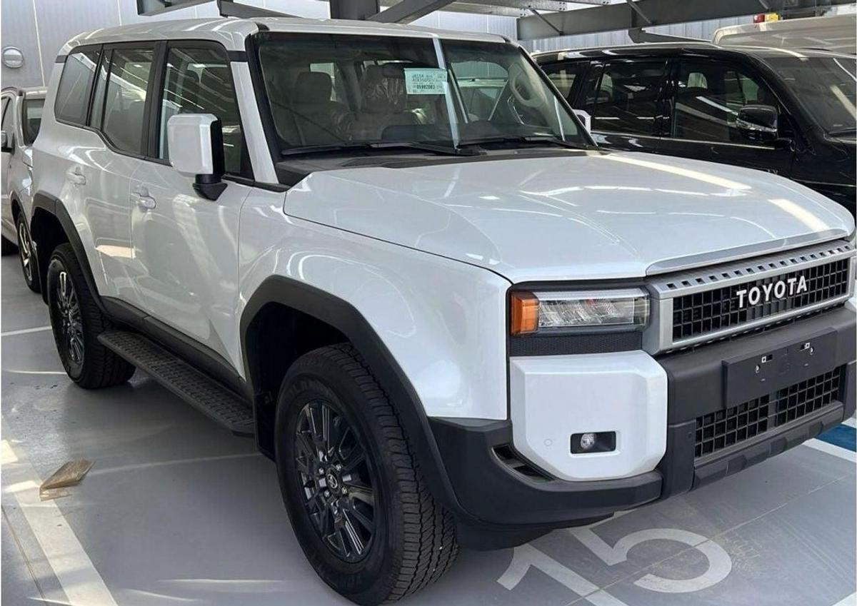 Toyota Prado 2.4L PETROL 2024 GCC-0-0