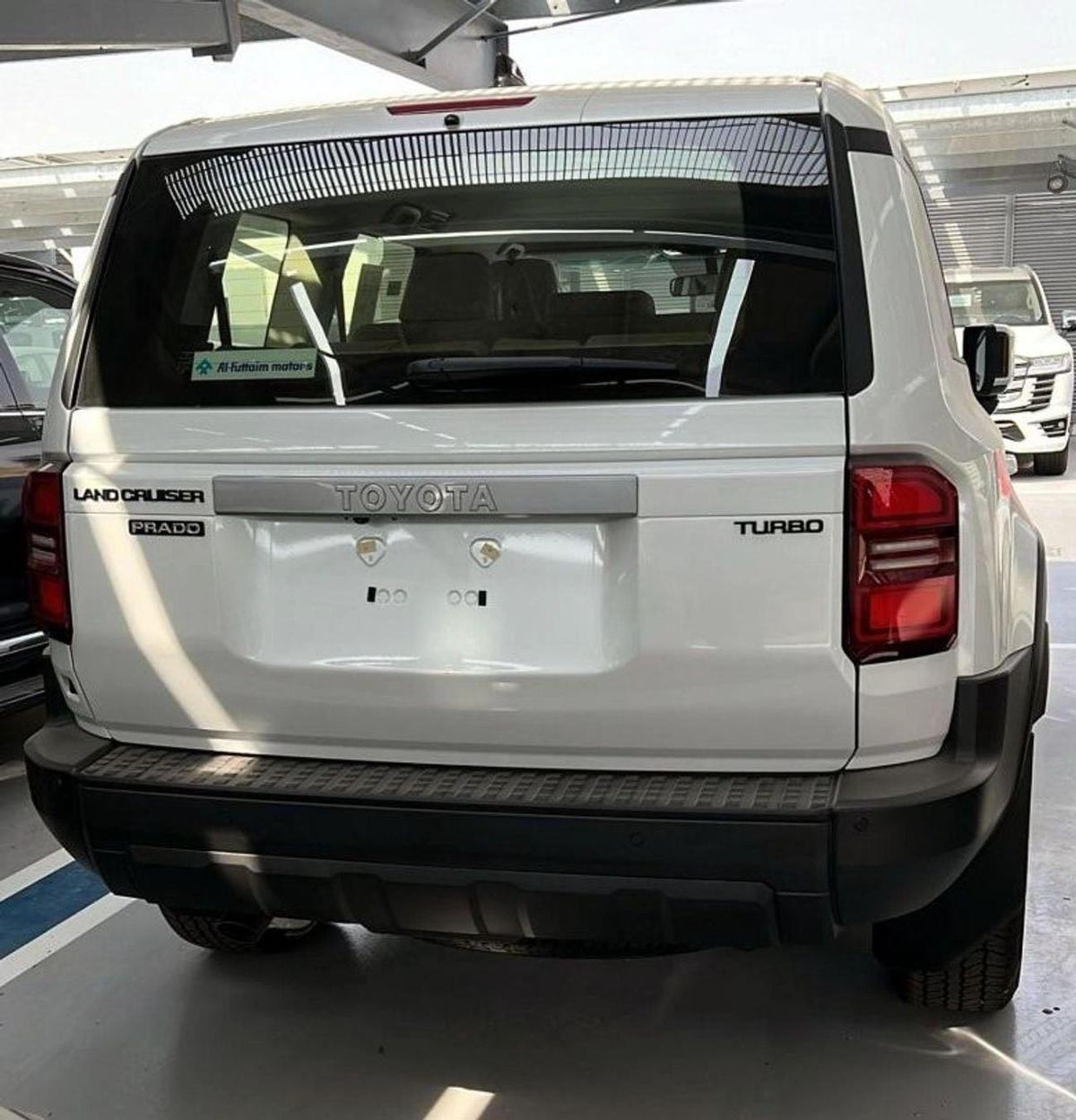 Toyota Prado 2.4L PETROL 2024 GCC-4-4
