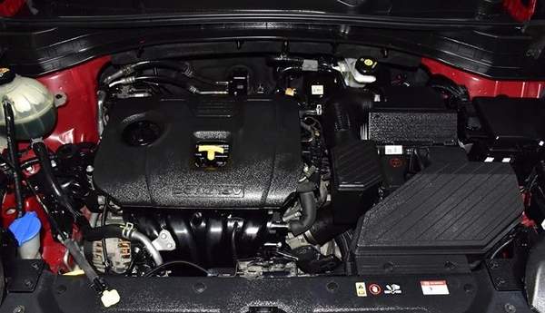 KIA Sportage ( 2021 Model ) in Red Color GCC Specs