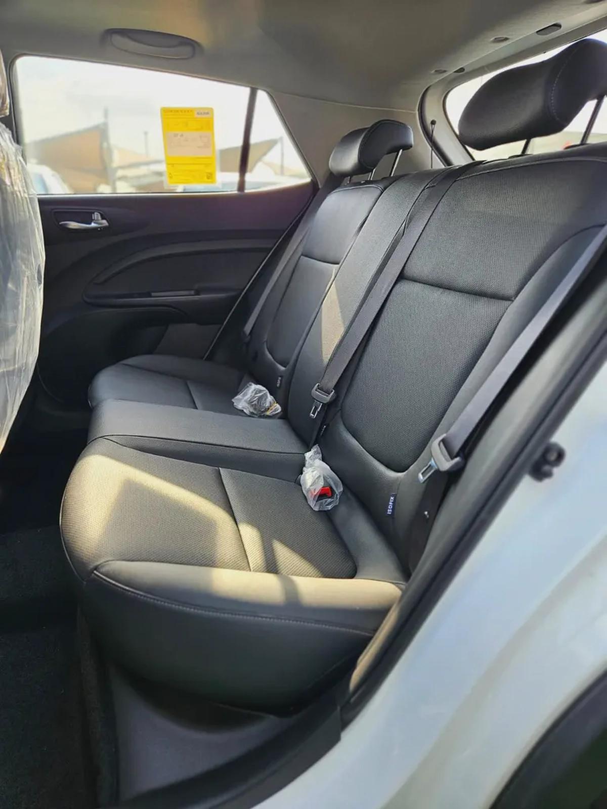 KIA / KX1 / 2025 / FULL OPTIONE / SUNROOF / LEATHER SEATS / DRIVE MODE-9-9