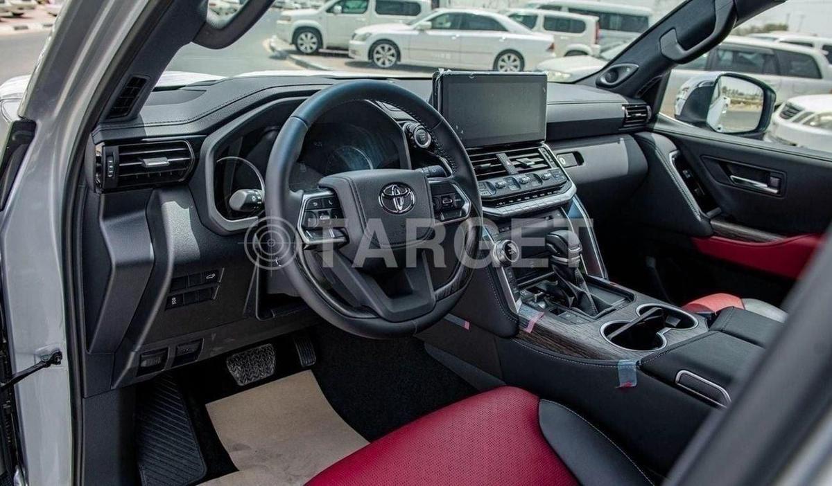 Toyota Land Cruiser LC300 VXR 3.3D AT MY2024 – SILVER-8-8