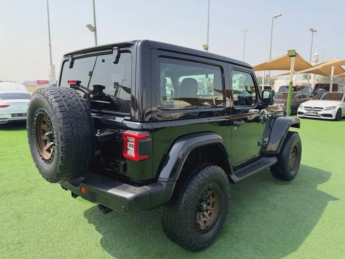 (2020) JEEP WRANGLER //SAHARA// GCC FULL OPTION -EXCELLENT CONDITION--4-4