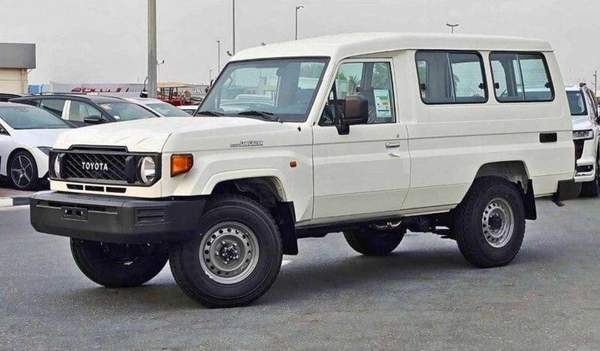 Toyota Land Cruiser 70 LC78 4.2L DIEDEL MT MY2025