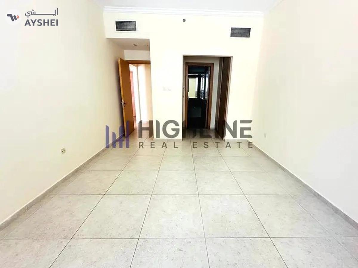 Family Building | Vacant | Semi Closed Kitchen-1-landscape