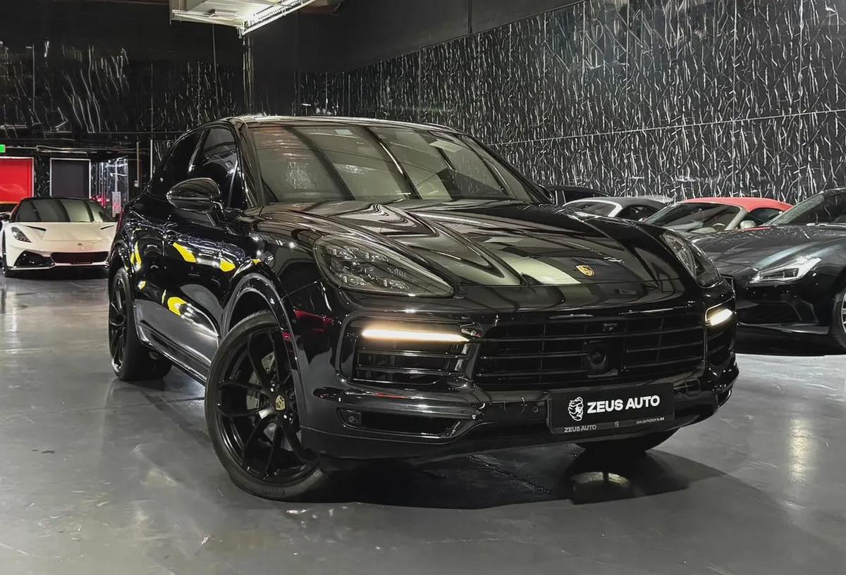 Porsche Cayenne S 2019 GCC specs for 179,000.00 AED-2-2