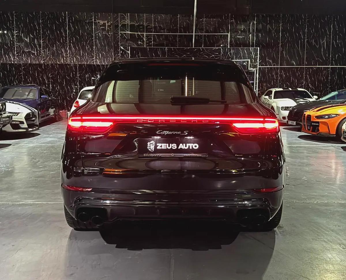 Porsche Cayenne S 2019 GCC specs for 179,000.00 AED-6-6