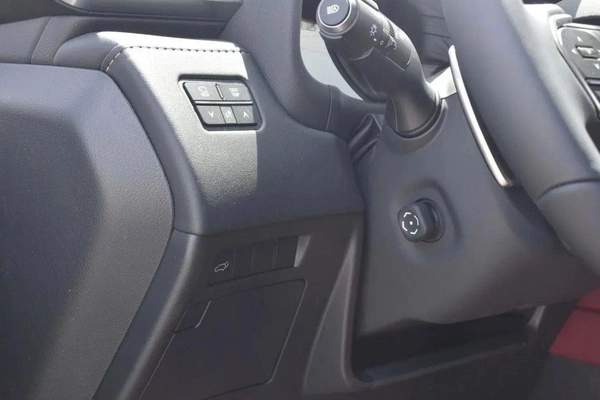 Lexus LX 600 LEXUS LX 600 Signature 3.5L