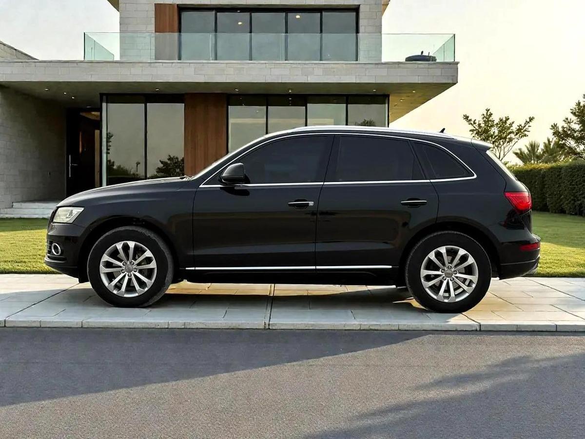 AED 1,980 P.M | 0% DOWN PAYMENT | AUDI Q5 TFSI 40 QUATTRO A/T | 2017 | GCC SPECS-18-18