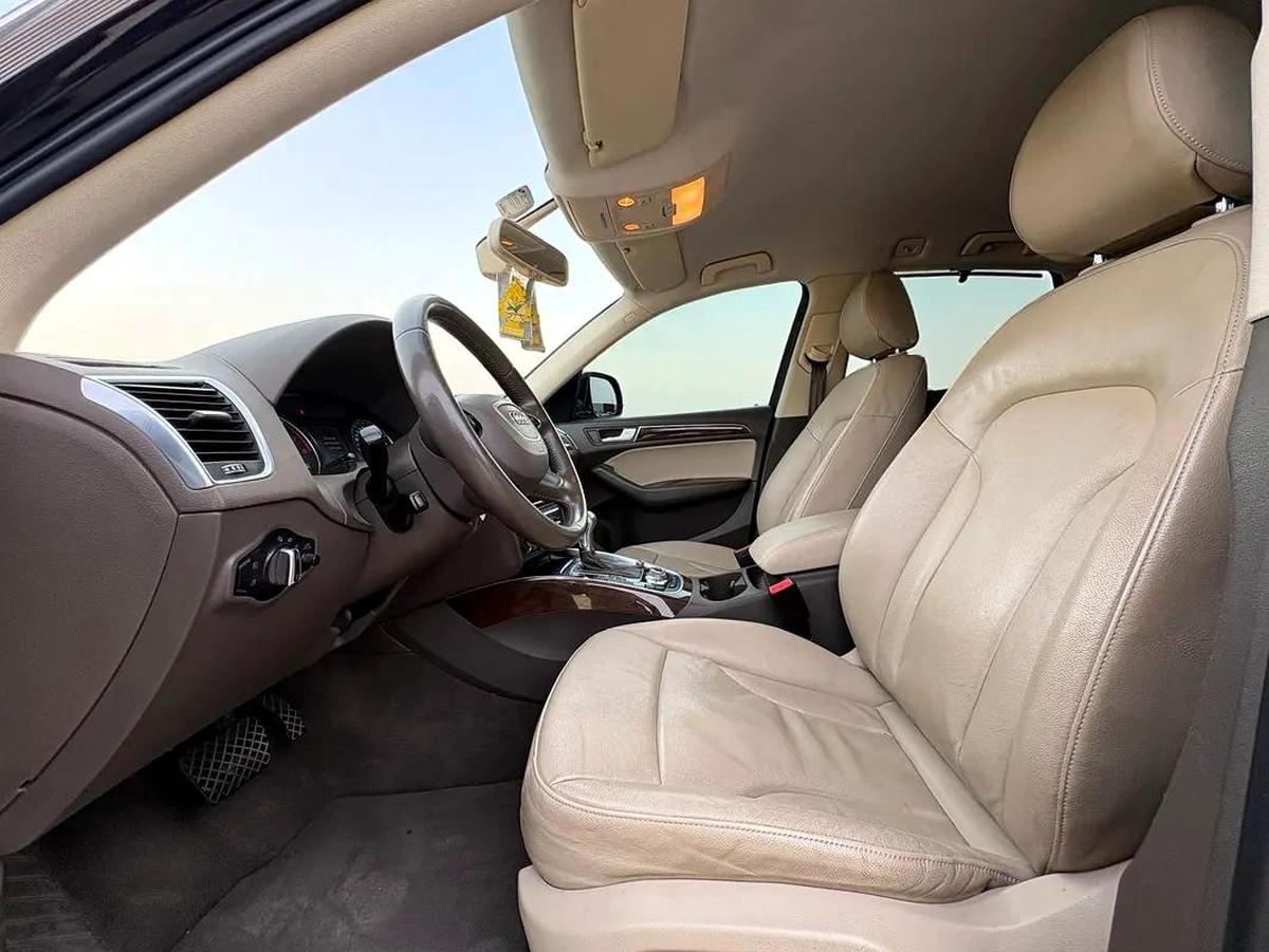 AED 1,980 P.M | 0% DOWN PAYMENT | AUDI Q5 TFSI 40 QUATTRO A/T | 2017 | GCC SPECS-4-4