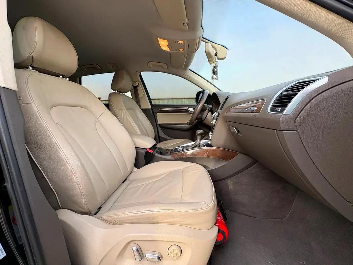 AED 1,980 P.M | 0% DOWN PAYMENT | AUDI Q5 TFSI 40 QUATTRO A/T | 2017 | GCC SPECS-6-6