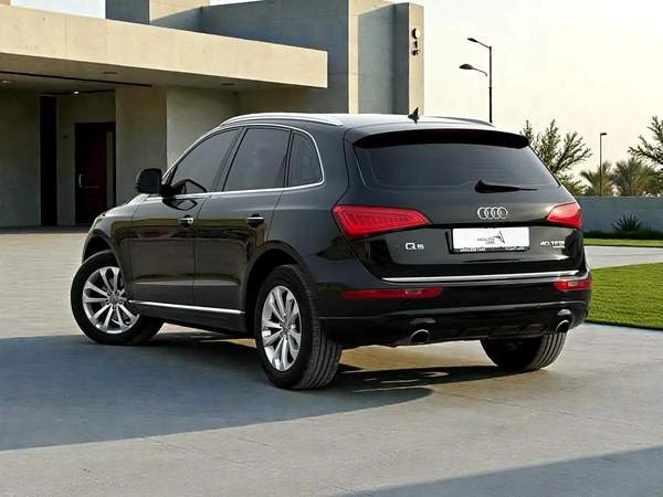 AED 1,980 P.M | 0% DOWN PAYMENT | AUDI Q5 TFSI 40 QUATTRO A/T | 2017 | GCC SPECS