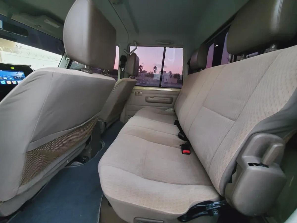 2019 Toyota Land Cruiser 79 Series - DIESEL - GCC Specs-7-7