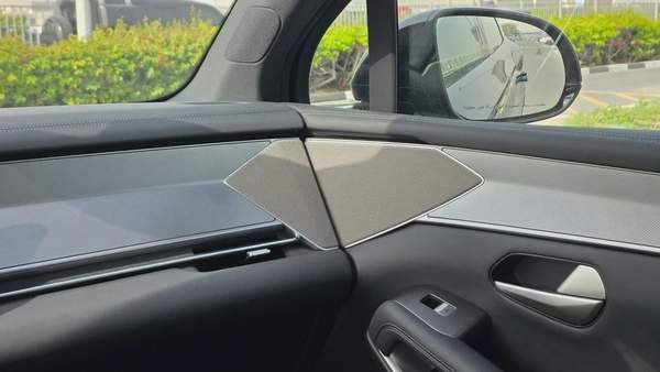 BYD ATTO 8 Premium (Black)