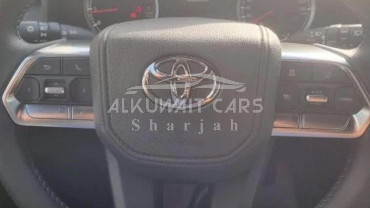 Toyota Land Cruiser TOYOTA LAND CRUISER LC300 GXR 4.0P AT MY2025-8-8
