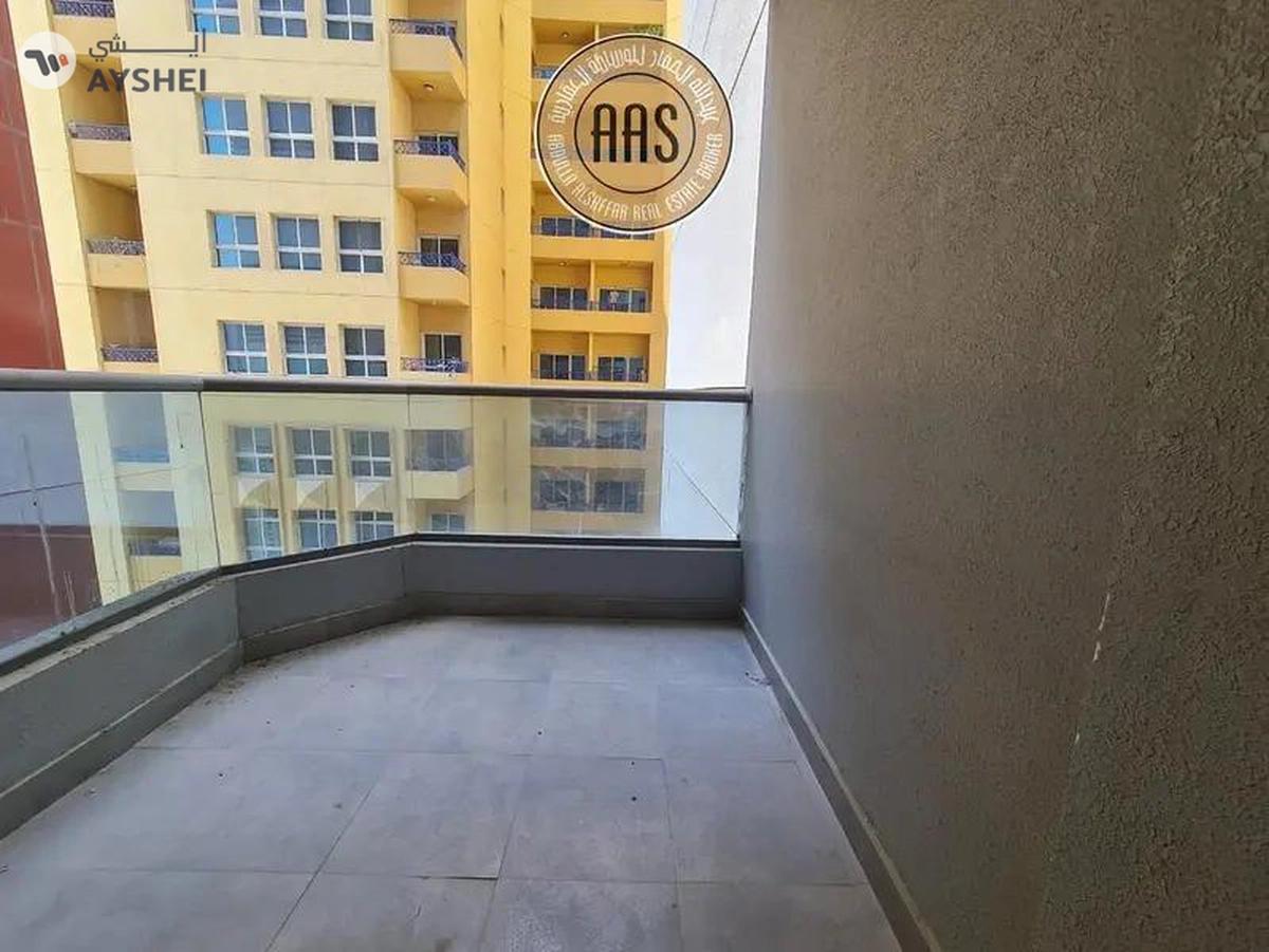 In prime location Chiller free fully furnished luxurious 1bhk with all amenities-4-4