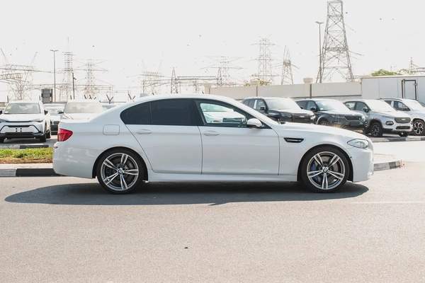 2012 - BMW M5 - IMMACULATE CONDITION - ONLY 82,000 KM DONE