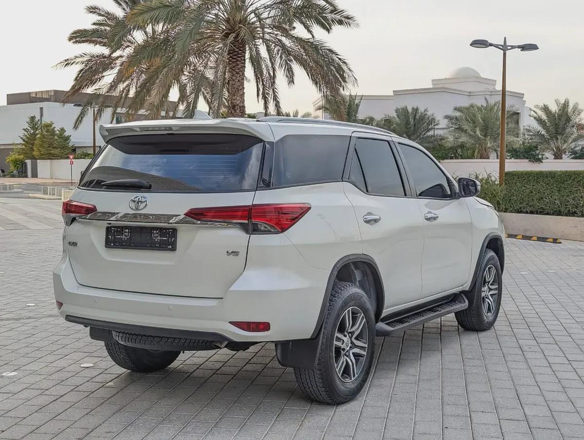 TOYOTA FORTUNER 2020 GXR V6 4.0L GCC IN EXCELLENT CONDITION-12-12