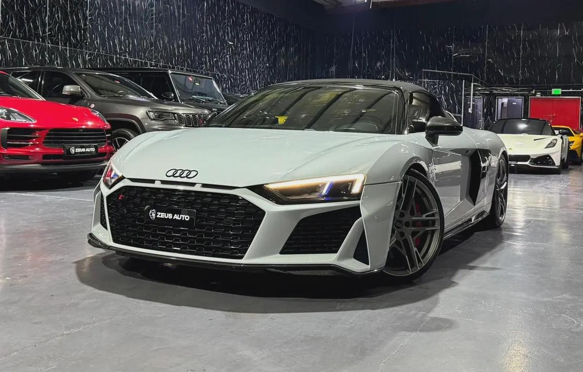 Audi R8 2019 ,5.2L V10,Suzuka Grey,European specs for 320,000.00 AED-0-0